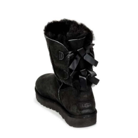 *SOLD*UGG - Black Suede Womens Size 11 Bailey Bow II Boots - Picture 3 of 13